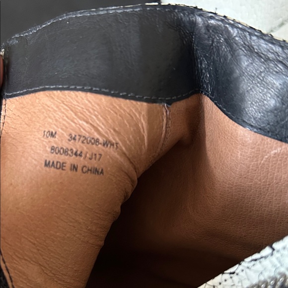 Frye Brielle Rebel Peep Toe Crackle Leather Bootie - Picture 12 of 17